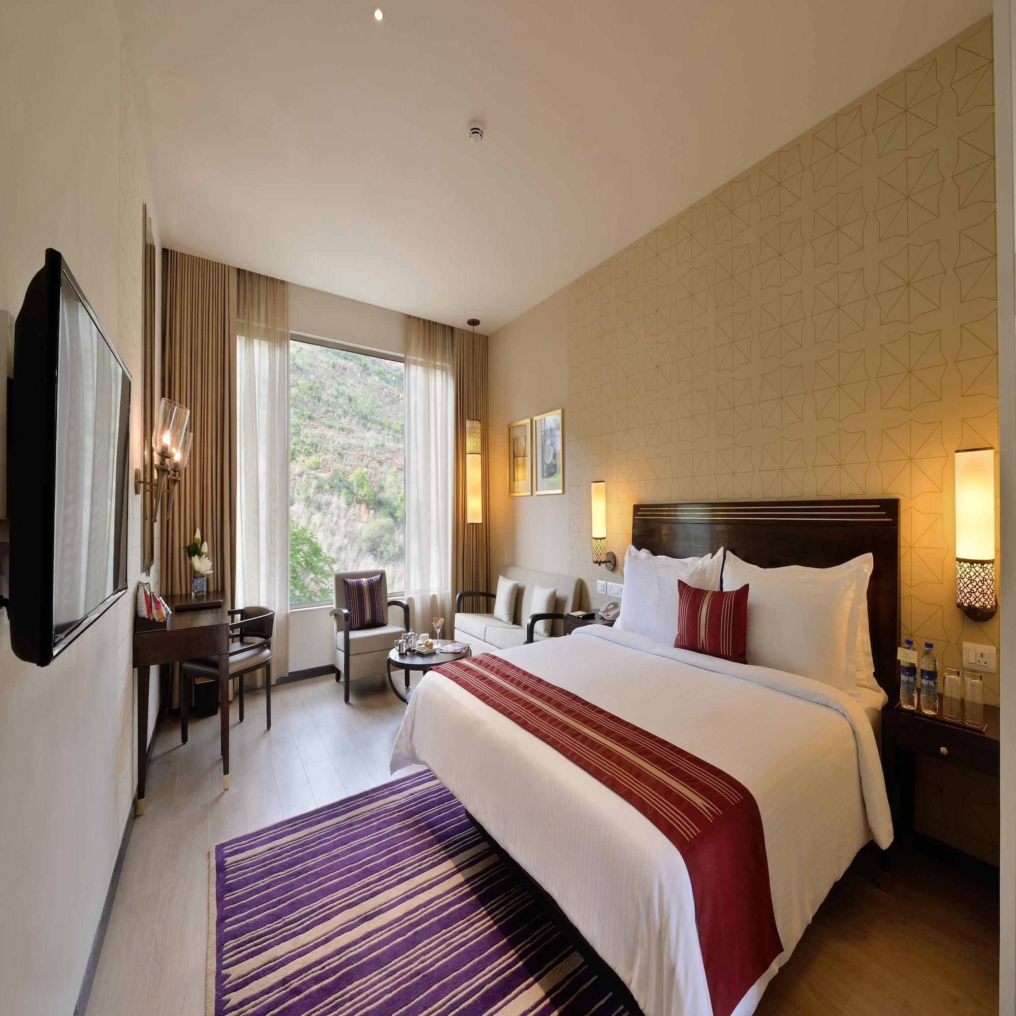 Marasa Sarovar Premiere Tirupati Luaran gambar A room at The Oberoi Rishikesh