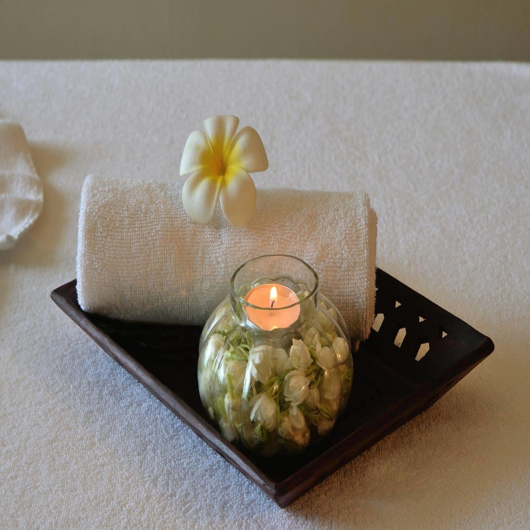 Marasa Sarovar Premiere Tirupati Luaran gambar Plumeria spa